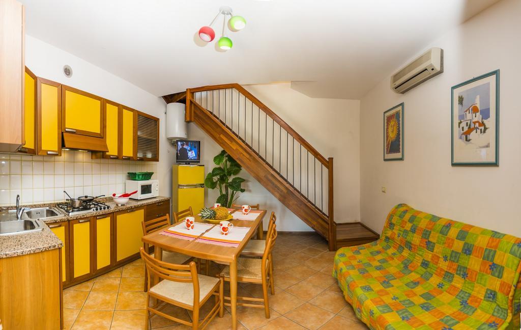 Borgo Stella Marina *
