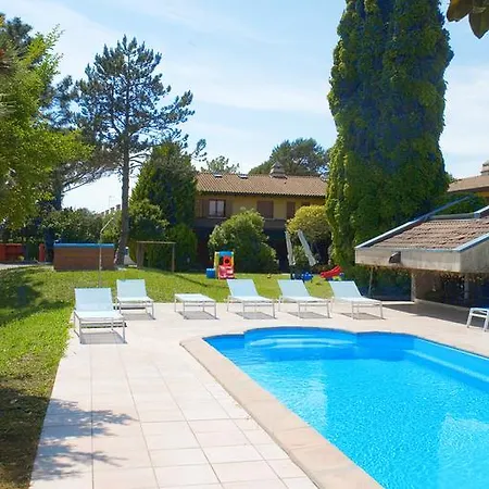 Residence Borgo Stella Marina Bibione Buitenkant foto