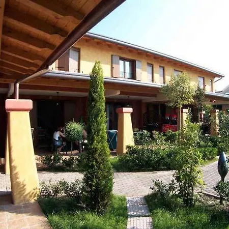 Residence Borgo Stella Marina Bibione Buitenkant foto